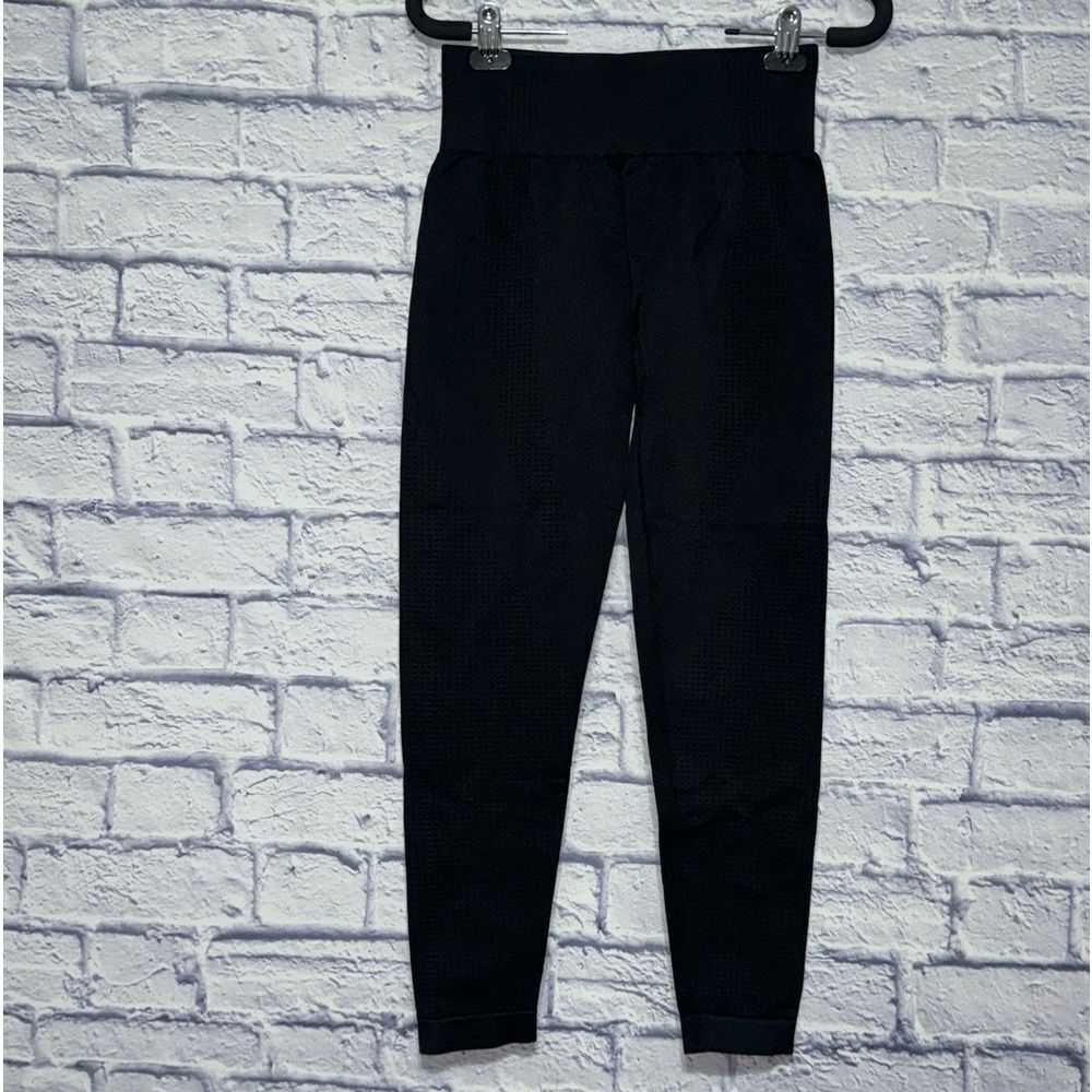 Butt lifting leggings as seen on TikTok